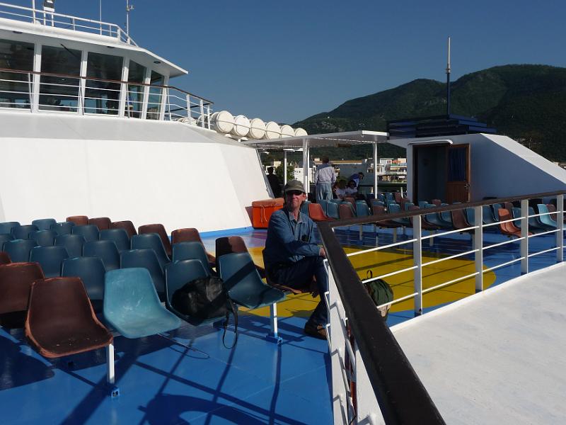 P1010567.JPG -   In Igoumenitsa haben wir das Schiff gewechselt - Auf dem Weg nach Korfu  