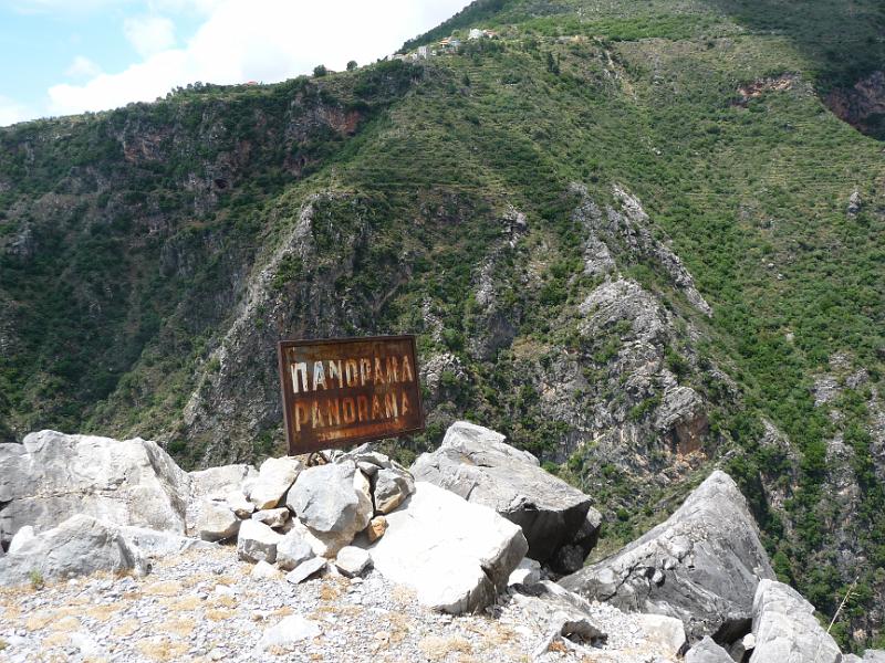 P1010875.JPG -   Exochori: Das Schild, dass man da ein Panorama aufnehmen muss  